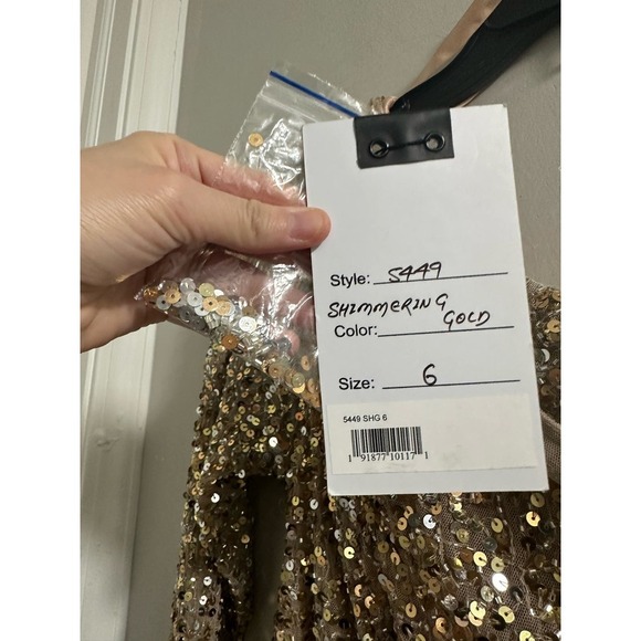 MAC DUGGAL Women's Sequined One Shoulder Evening Gown … - Picture 6 of 13